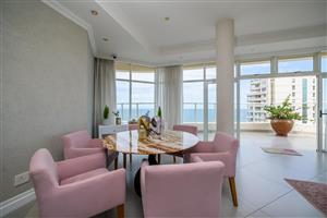 575sqm Beachfront Penthouse in Umhlanga, South Africa