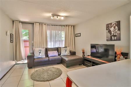 Apartment under offer in Lakefield, Benoni - P229617