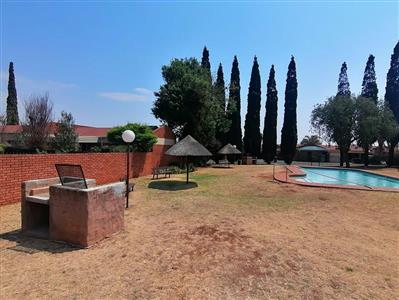 Townhouse sold in Witfield, Boksburg - P873493