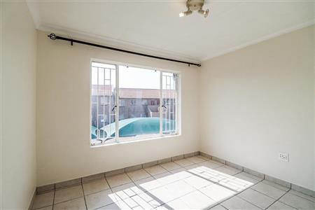 Apartment sold in Beyers Park, Boksburg - P356588