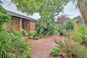 House Under Offer in Farrarmere Benoni - P267121