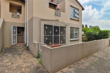 Townhouse sold in Witfield, Boksburg - P278539