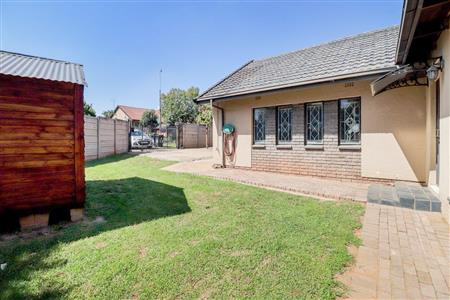 House for sale in Buurendal, Germiston - P678194