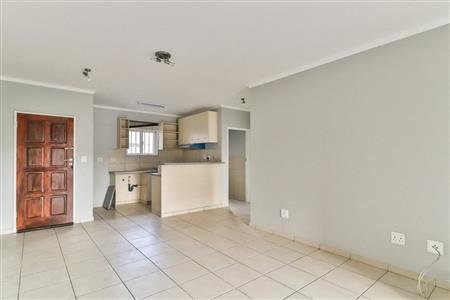 Apartment for sale in Bruma, Johannesburg - P612842