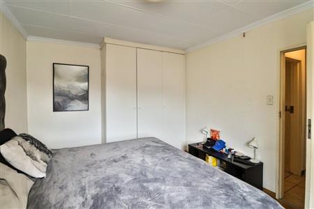 Apartment for sale in Marais Steyn Park, Edenvale - P664944