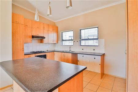 Townhouse for sale in Rynfield, Benoni - P576134