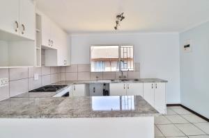 Apartment under offer in Beyers Park, Boksburg - P842581