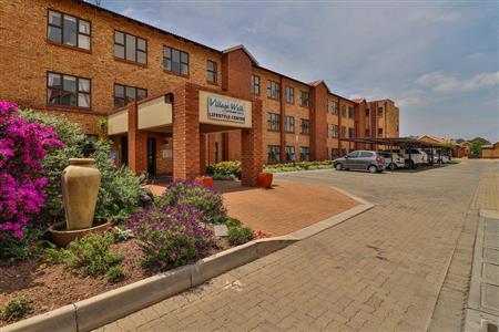 Apartment For Sale in Brentwood Park, Benoni - P392498