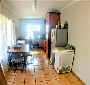 1st Floor Kitchen - House For Sale in Annlin, Pretoria - P836549