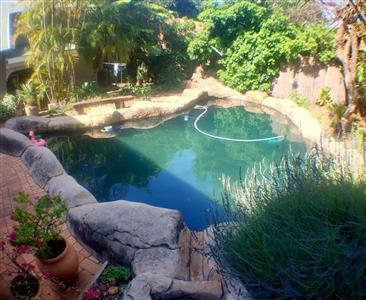 Pool Area - House For Sale in Annlin, Pretoria - P836549