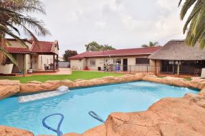 House For Sale in Witfield, Boksburg - P496725