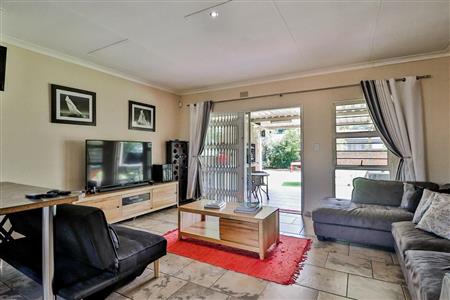 House For Sale in Brentwood Park, Benoni - P123462
