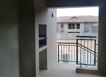 Apartment For Sale in Brentwood Park Benoni Gauteng - P928533