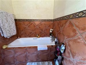 Townhouse To Rent in Hillcrest Kimberley - P1462210