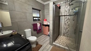 Studio Apartment To Rent in El Toro Park Kimberley - P1472517