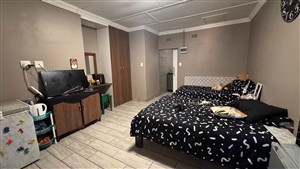 Studio Apartment To Rent in El Toro Park Kimberley - P1472517