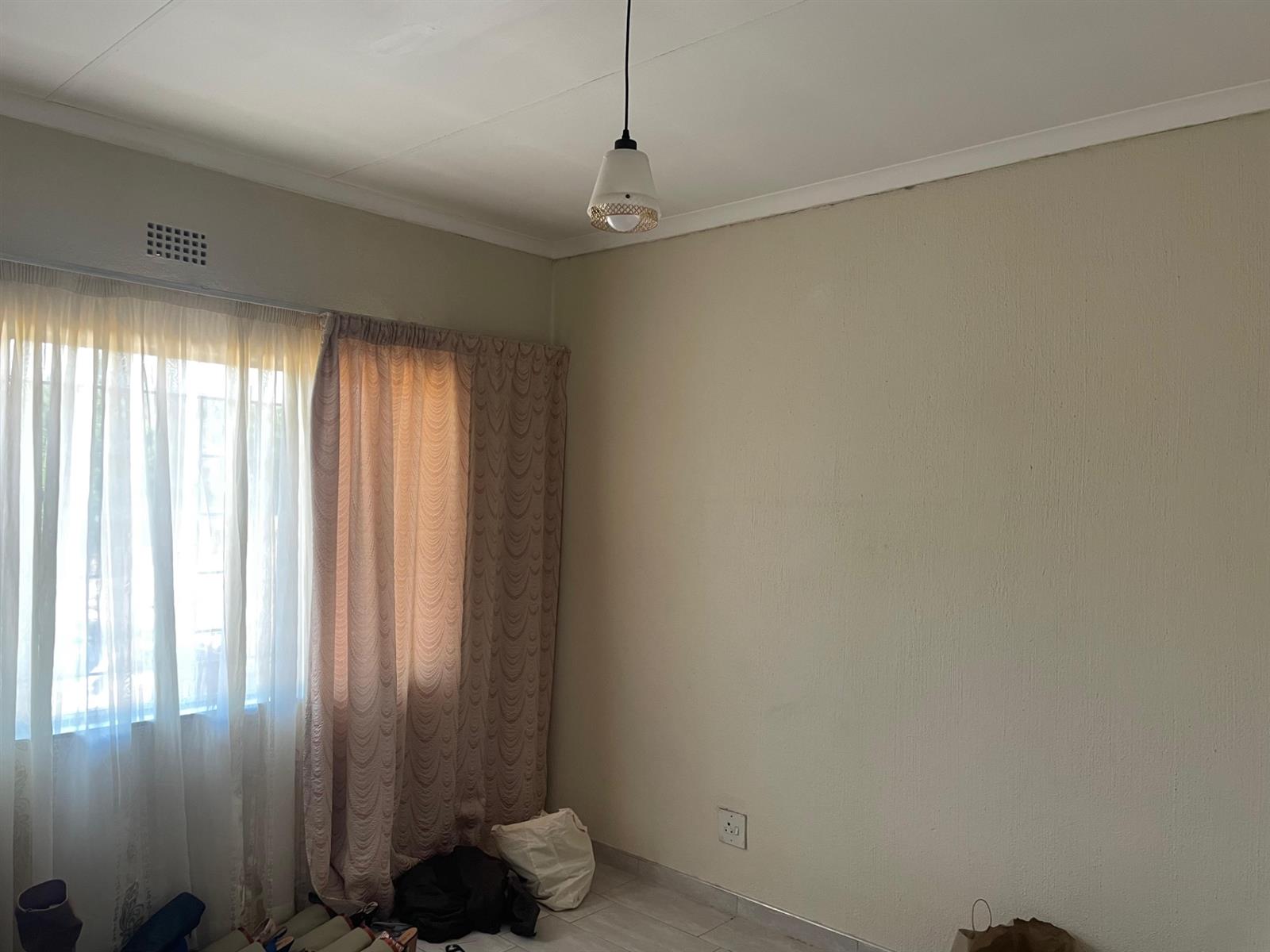 Duplex for sale in Lyndhurst, Johannesburg, 175 m²