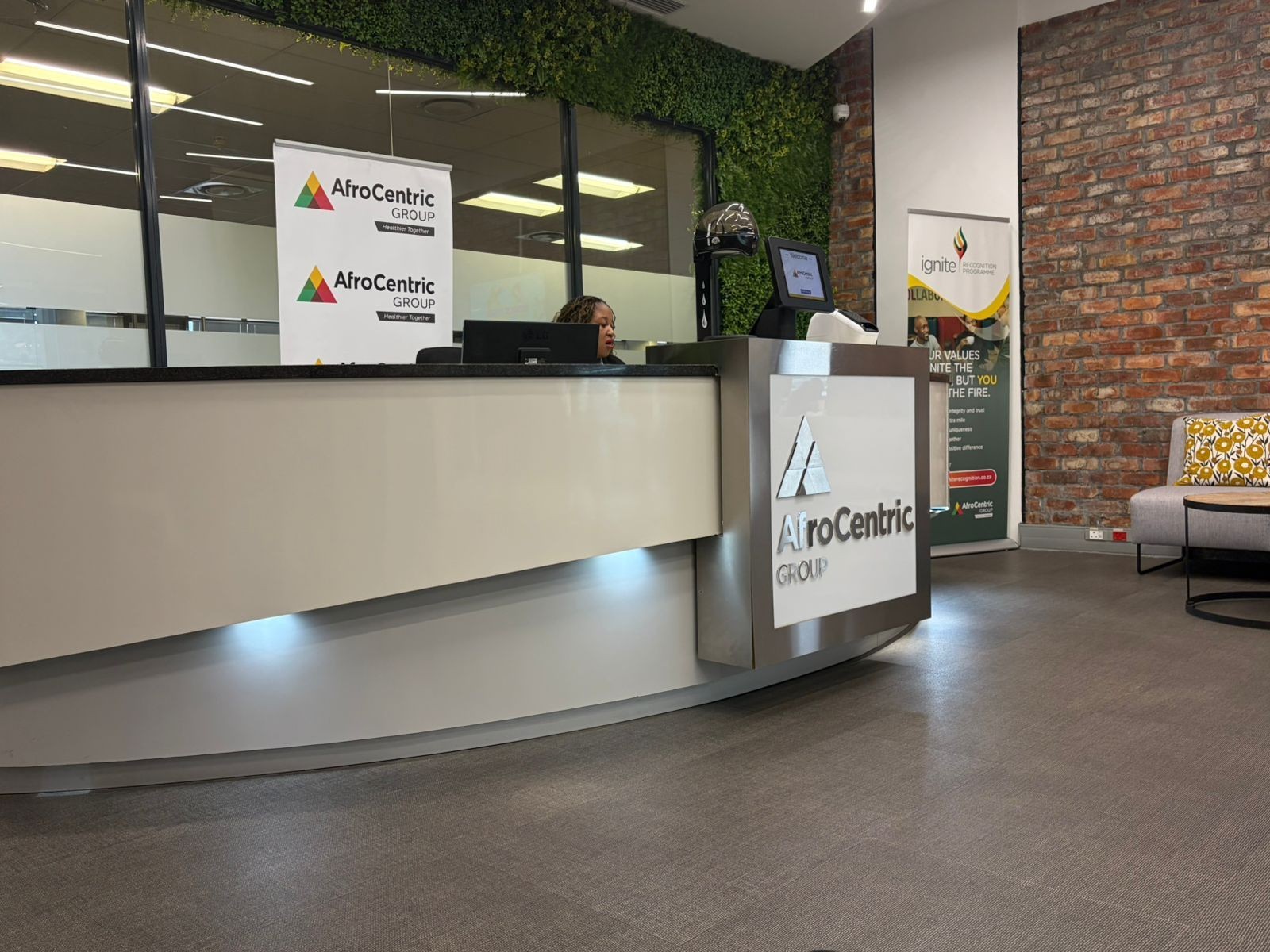 Office for rent in Woodstock, Cape Town, 40 SEARLE STREET, Woodstock, Cape Town, Western Cape, 3554 m²