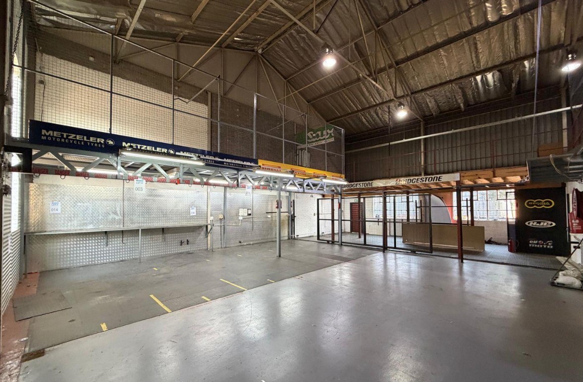 Warehouse for rent in Halfway House, Midrand, 9, Ashbow Industrial Park, 110 Richards drive, Halfway House, Midrand, Gauteng, 351 m²