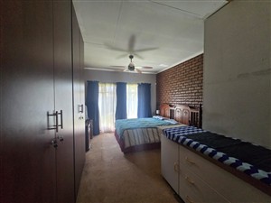 House For Sale in Flora Park with Borehole (no municipal water used), Polokwane - P1612411
