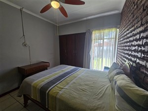 House For Sale in Flora Park with Borehole (no municipal water used), Polokwane - P1612411
