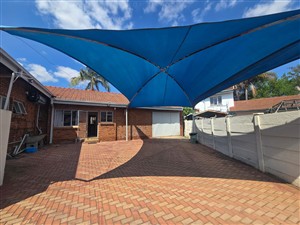 House For Sale in Flora Park with Borehole (no municipal water used), Polokwane - P1612411