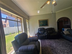 House For Sale in Flora Park with Borehole (no municipal water used), Polokwane - P1612411
