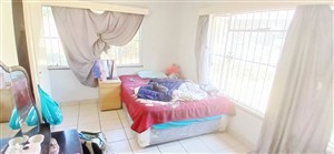 4-Bedroom Home with Great Potential! - P1613084