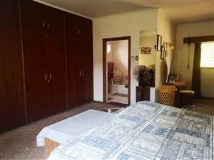 FOR SALE BY TENDER - WILKOPPIES CORNER PROPERTY - P1613952