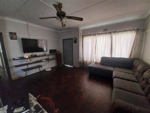 Spacious, comfortable living home with entertainment area to fit your lifestyle - P1615524