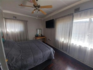 Spacious, comfortable living home with entertainment area to fit your lifestyle - P1615524