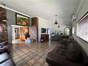 House For Sale in New Park, Kimberley - P1617114