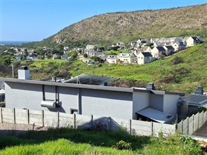 House For Sale in Island View, Mossel Bay - P1619758