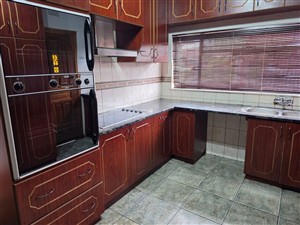 House For Sale in Rhodesdene, Kimberley - P1620398