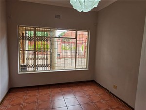 House For Sale in Rhodesdene, Kimberley - P1620398