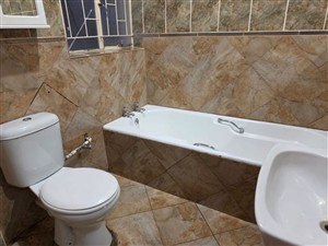 House For Sale in Rhodesdene, Kimberley - P1620398