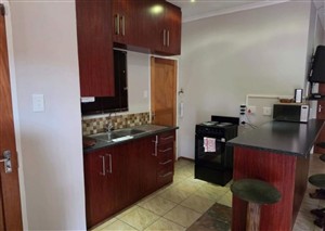 House For Sale in Rhodesdene, Kimberley - P1620398
