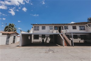 Apartment For Sale in Greenhills, Randfontein - P1621005