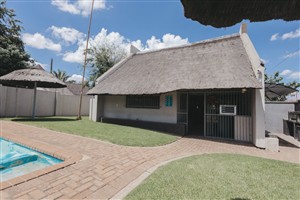 Apartment For Sale in Greenhills, Randfontein - P1621005