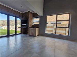 House For Sale in Island View, Mossel Bay - P1621305