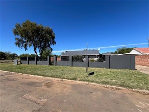 House For Sale in Cassandra Kimberley Northern Cape - P1621645