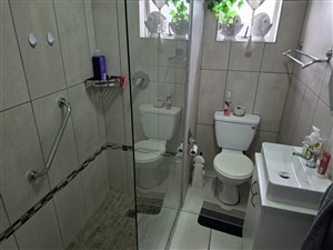 Apartment For Sale in Hartenbos Central Hartenbos Western Cape - P1623056