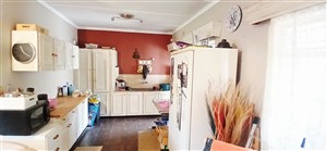 Secure 2-Bedroom Town House in a Sought-After Development! - P1623894