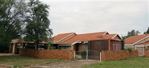 Listing main image