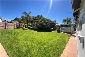 House For Sale in Verwoerdpark Kimberley Northern Cape - P1625778