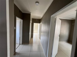 House For Sale in Albertynshof Kimberley Northern Cape - P1627510