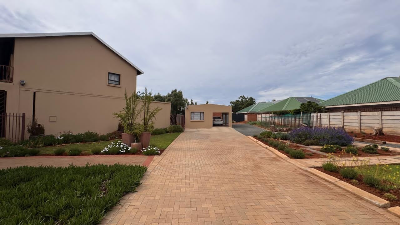 Spacious Double-Storey Family Home with Flatlet