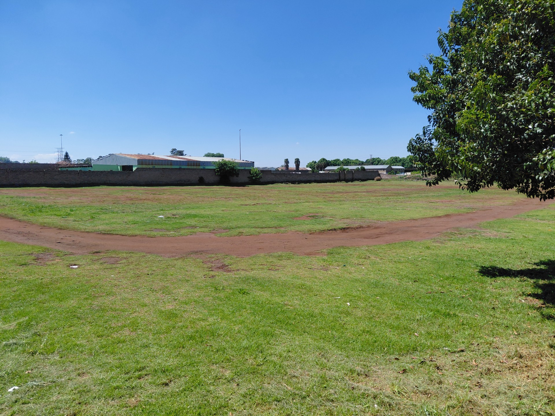 Vacant Land for sale in Chiawelo, Soweto, 6693 m²