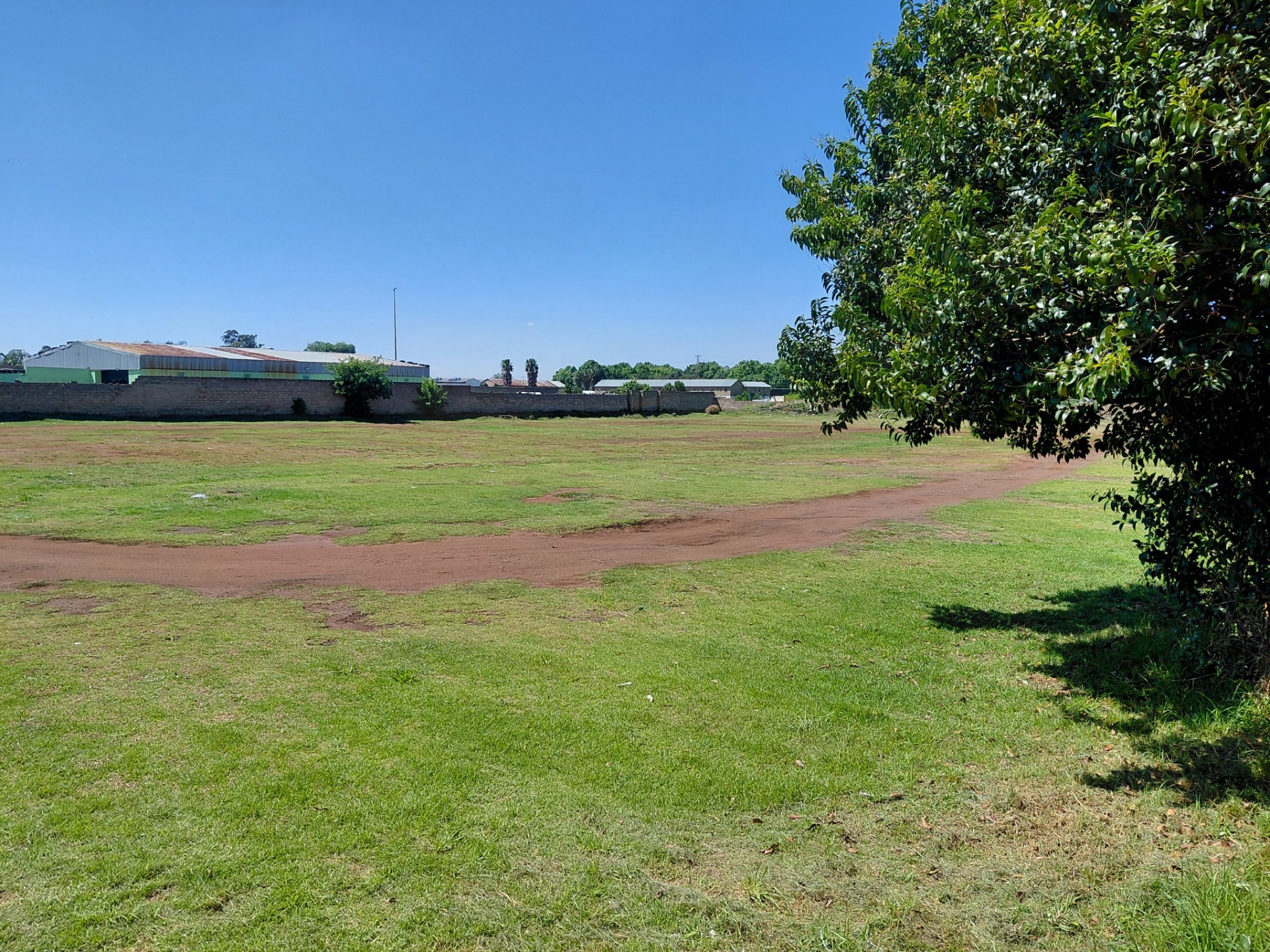 Vacant Land for sale in Chiawelo, Soweto, 6693 m²