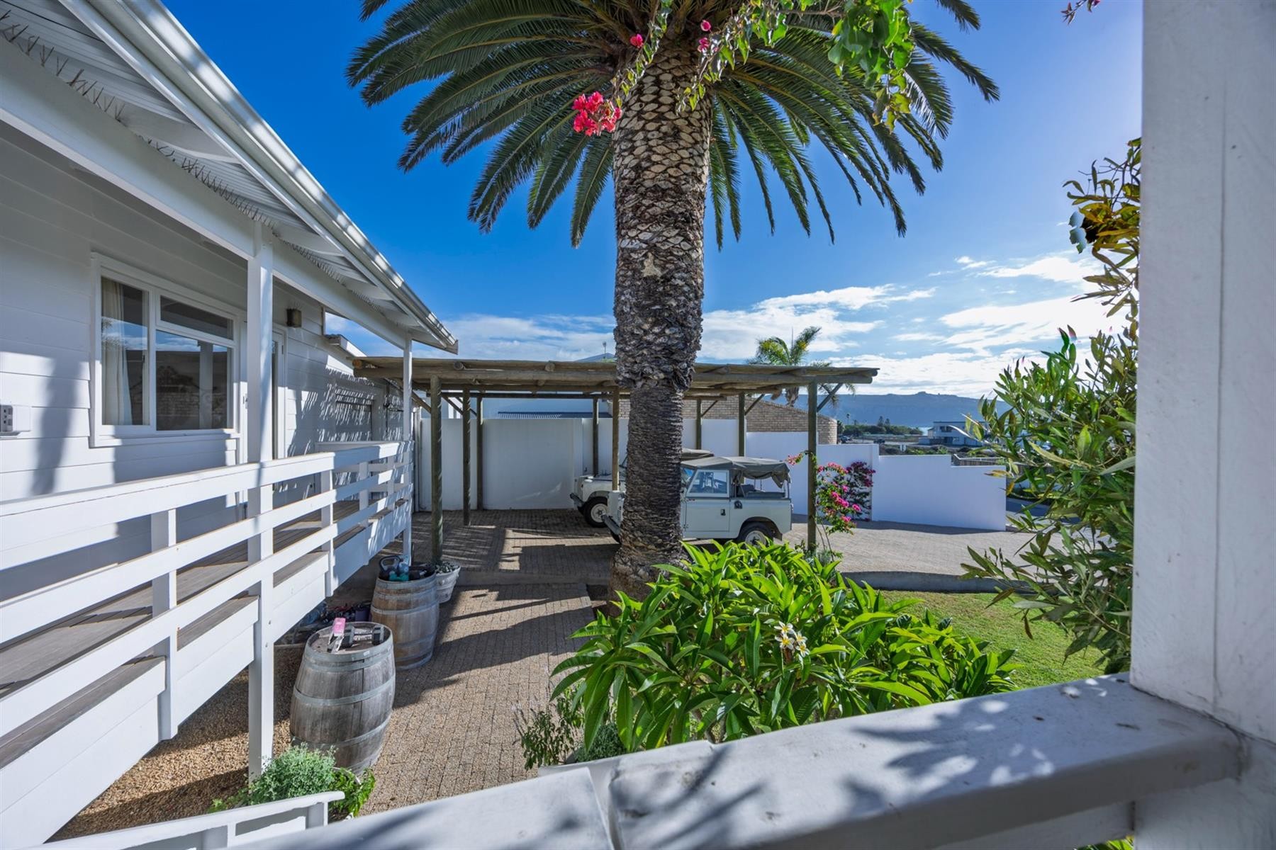 House for sale in Middedorp, Langebaan, 250 m²